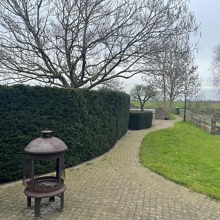 Rustig Met Vrij Uitzicht Nabij Hoorn & Enkhuizen Wijdenes